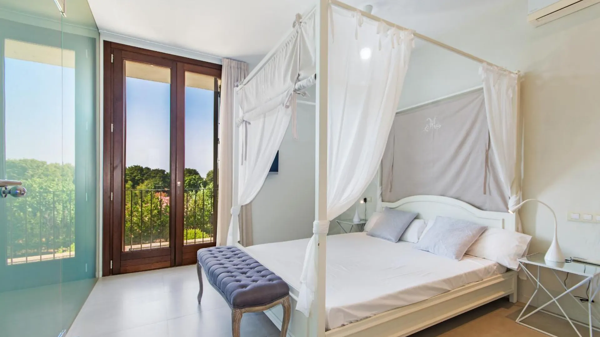 אלקודיה Villa Gran Barcares For 16 By Bebreeze ספרד