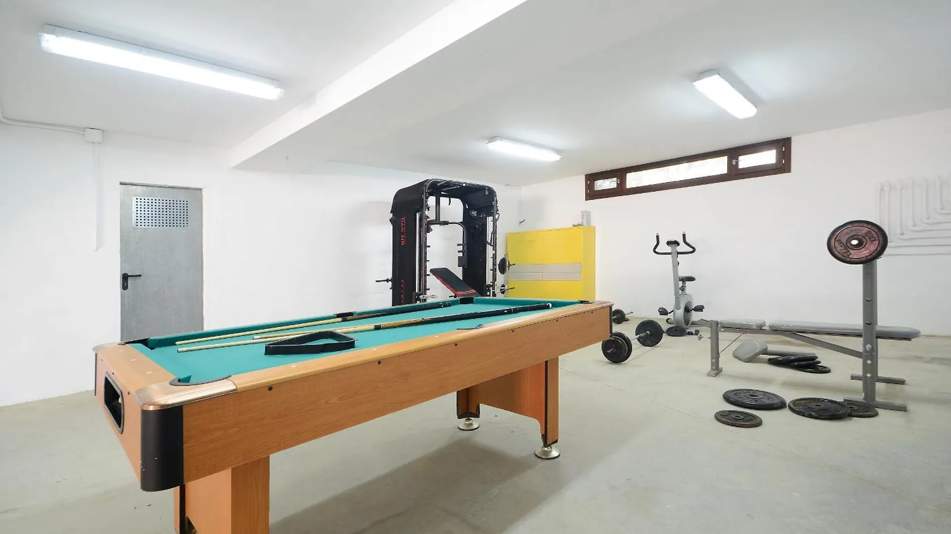 Villa Gran Barcares For 16 By Bebreeze Alcudia  Alcudia (Mallorca)