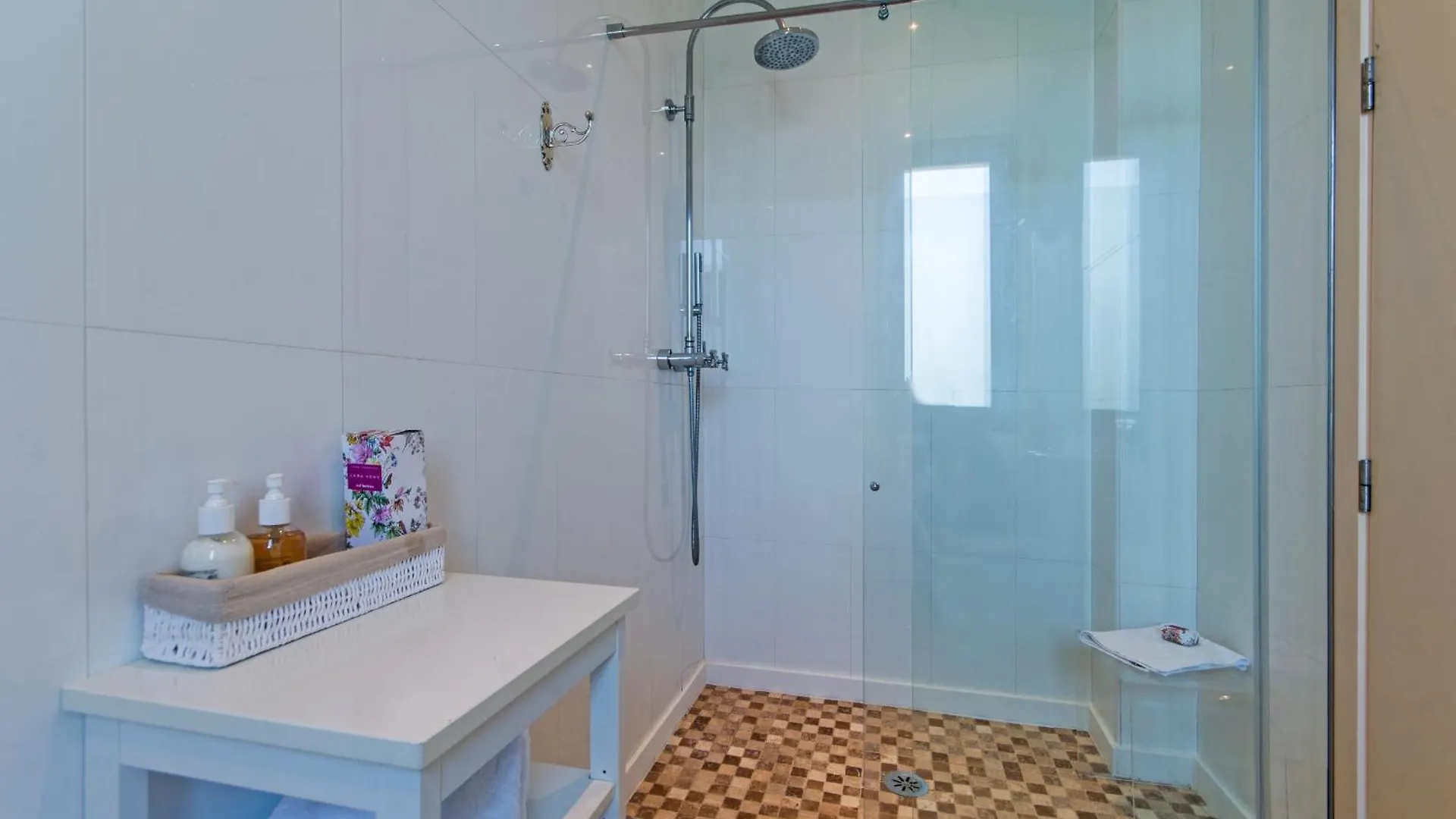 Villa Gran Barcares For 16 By Bebreeze Alcudia  Alcudia (Mallorca)