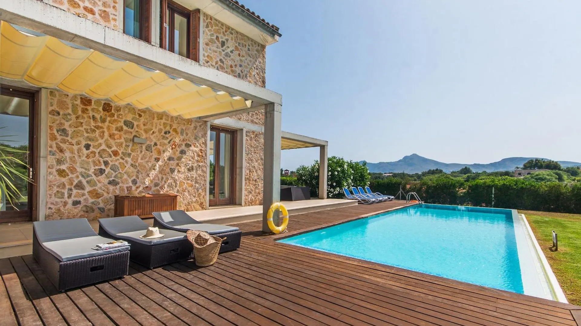 Villa Gran Barcares For 16 By Bebreeze Alcudia